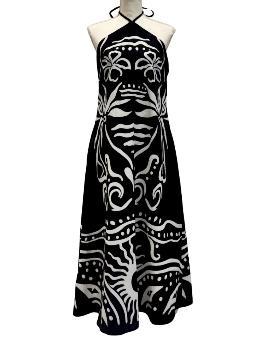 Commense Black and White Halter Dress with Bold Floral Graphic (L)